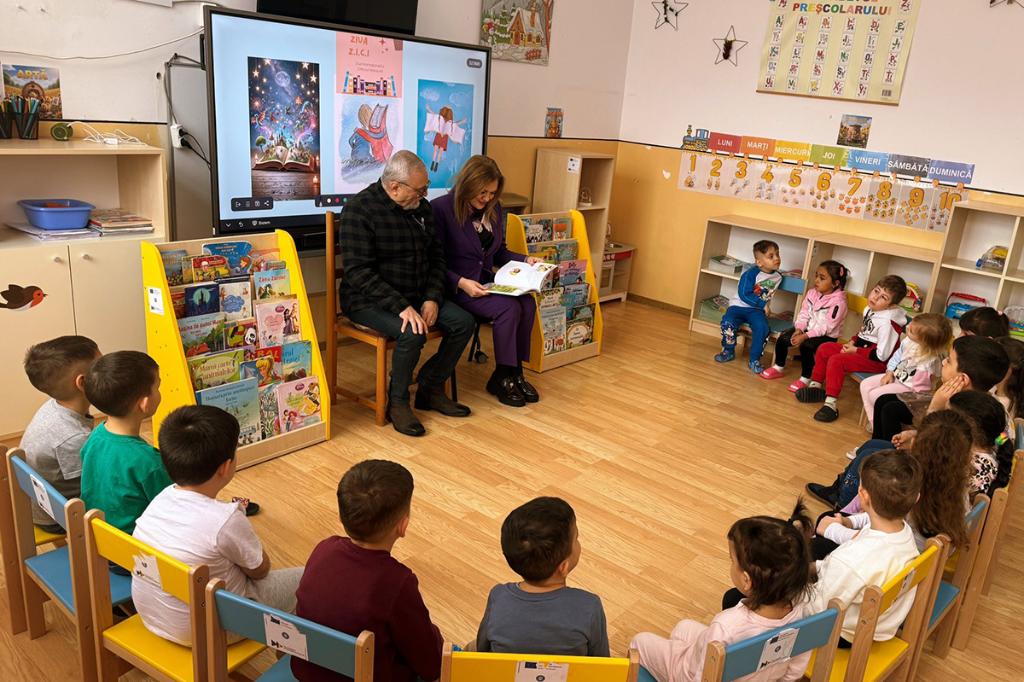 Ziua Cititului Împreună, marcată simplu și frumos la Grădinița nr. 6 din Câmpina